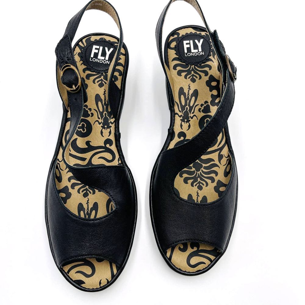 NWOT Fly London WYNO Leather Sandal_5
